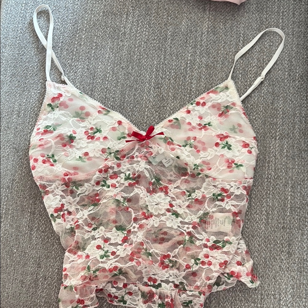 LA Hearts Floral Lace Tank Top
